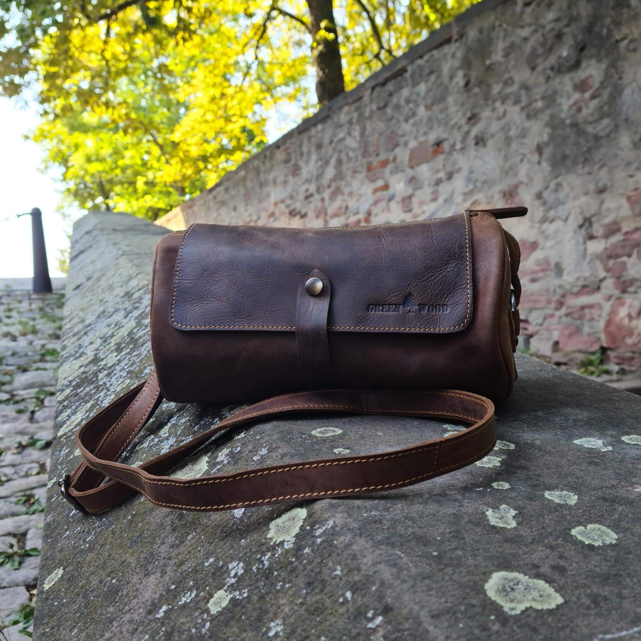 Umhängetaschen, Crossbody bag für Damen aus Leder.