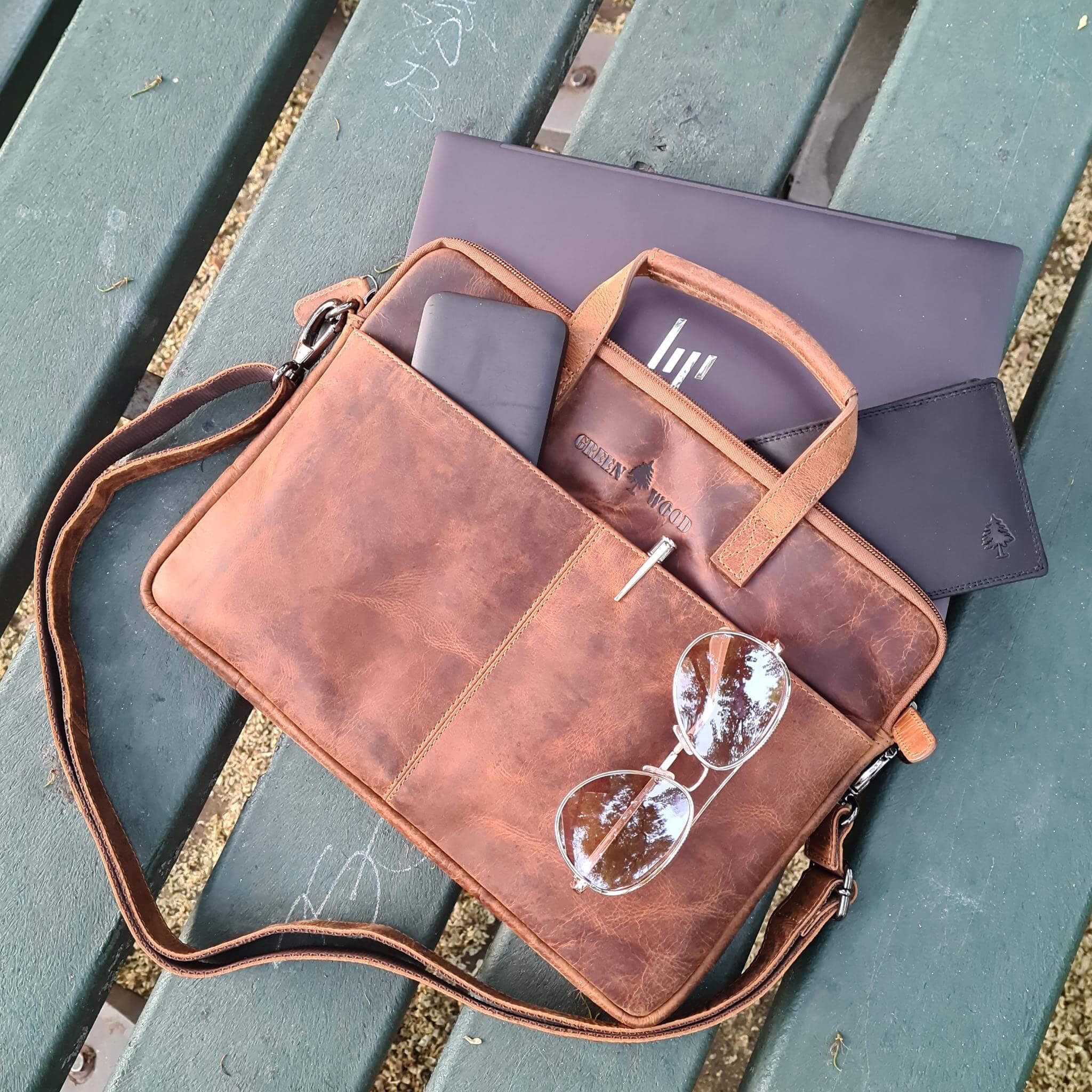 Leather Briefcases Laptop Bags for Men Greenwood Bucaddi Int. GmbH
